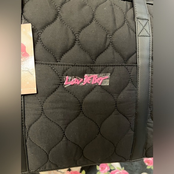 🩷🖤NWT-Betsey Johnson Luv Betsey LBKRUSH
Weekender🩷🖤 - Picture 8 of 14